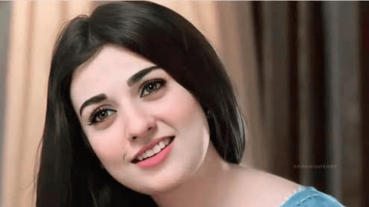 Pakistani Actress Sarah Khan Dramas List.